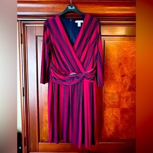 Worn one time. Navy blue and burgundy in color. 3/4 length sleeve.